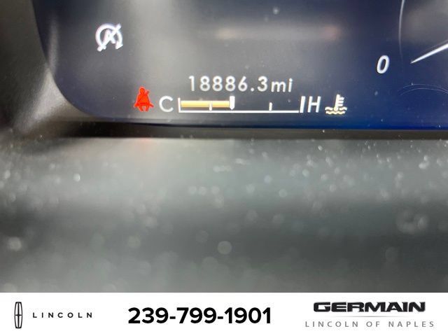 Used 2023 Lincoln Nautilus Reserve w/ Equipment Group 201A AWD/4WD image 17