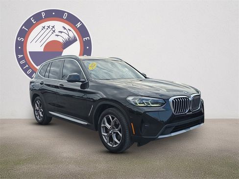 Used 2022 BMW X3 xDrive30i w/ Premium Package 2 image 2