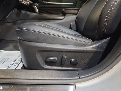 Used 2023 Nissan Altima 2.5 SL FWD image 14
