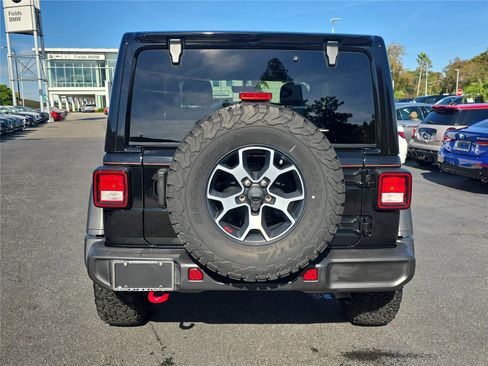 Used 2022 Jeep Wrangler Rubicon image 3