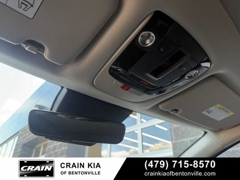 Certified 2025 Kia Sportage EX w/ Premium Package AWD/4WD image 20