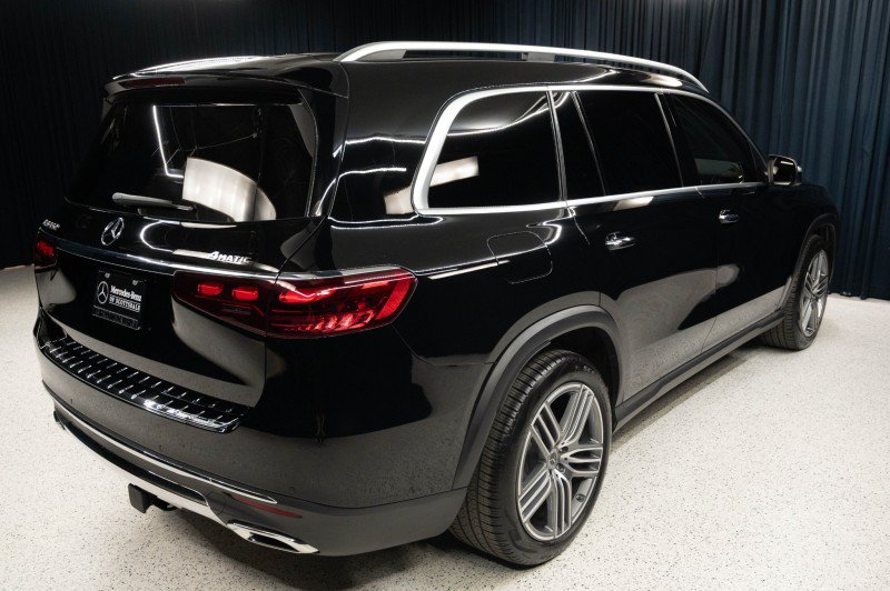 Certified 2026 Mercedes-Benz GLS 450 4MATIC image 5