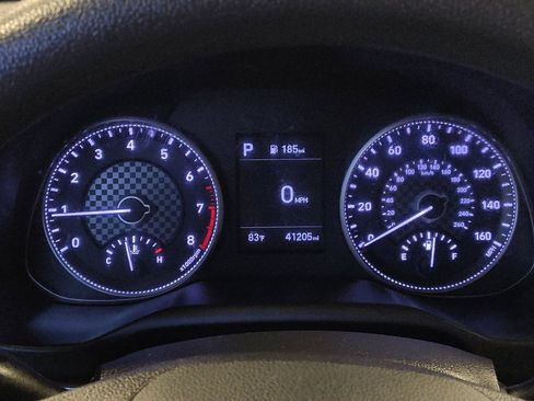 Used 2020 Hyundai Elantra SEL FWD image 23