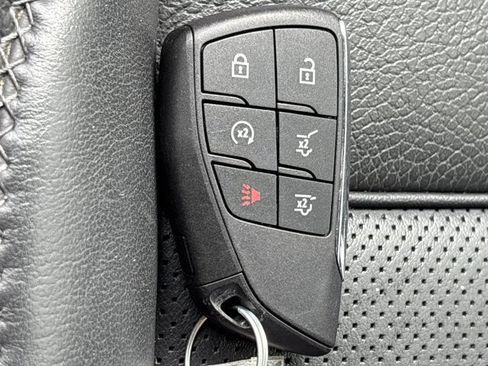 Used 2022 GMC Yukon XL Denali AWD/4WD image 52
