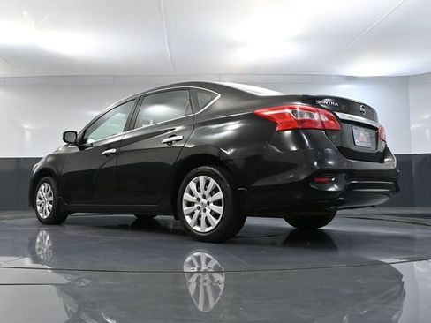 Used 2018 Nissan Sentra S image 43