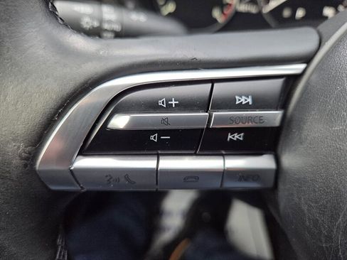 Used 2020 MAZDA MAZDA3 AWD Sedan w/ Premium Package image 17