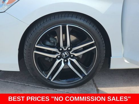 Used 2017 Honda Accord Sport image 34