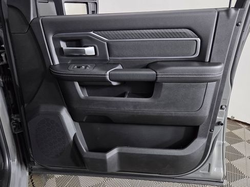 New 2026 RAM 2500 Big Horn AWD/4WD image 34