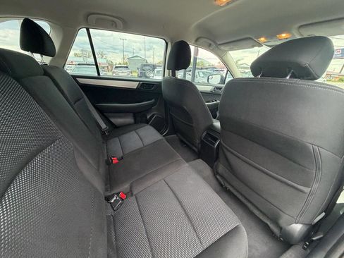 Used 2018 Subaru Outback 2.5i w/ Protection Package #1 AWD/4WD image 12