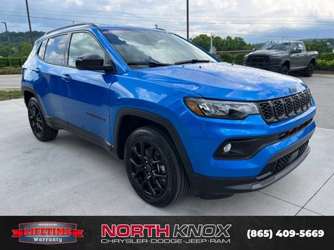 New 2026 Jeep Compass Latitude AWD/4WD image 28