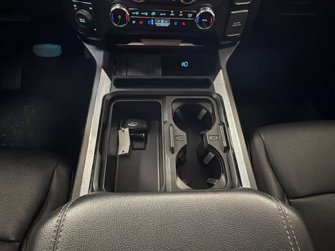 Used 2024 Ford F250 Lariat AWD/4WD image 21