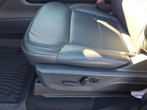 New 2025 Ford Expedition Tremor image 16