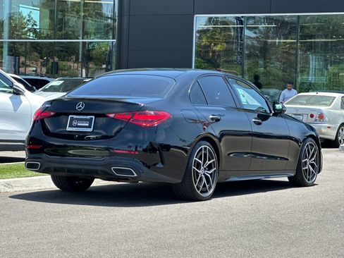 Used 2022 Mercedes-Benz C 300 Sedan image 3
