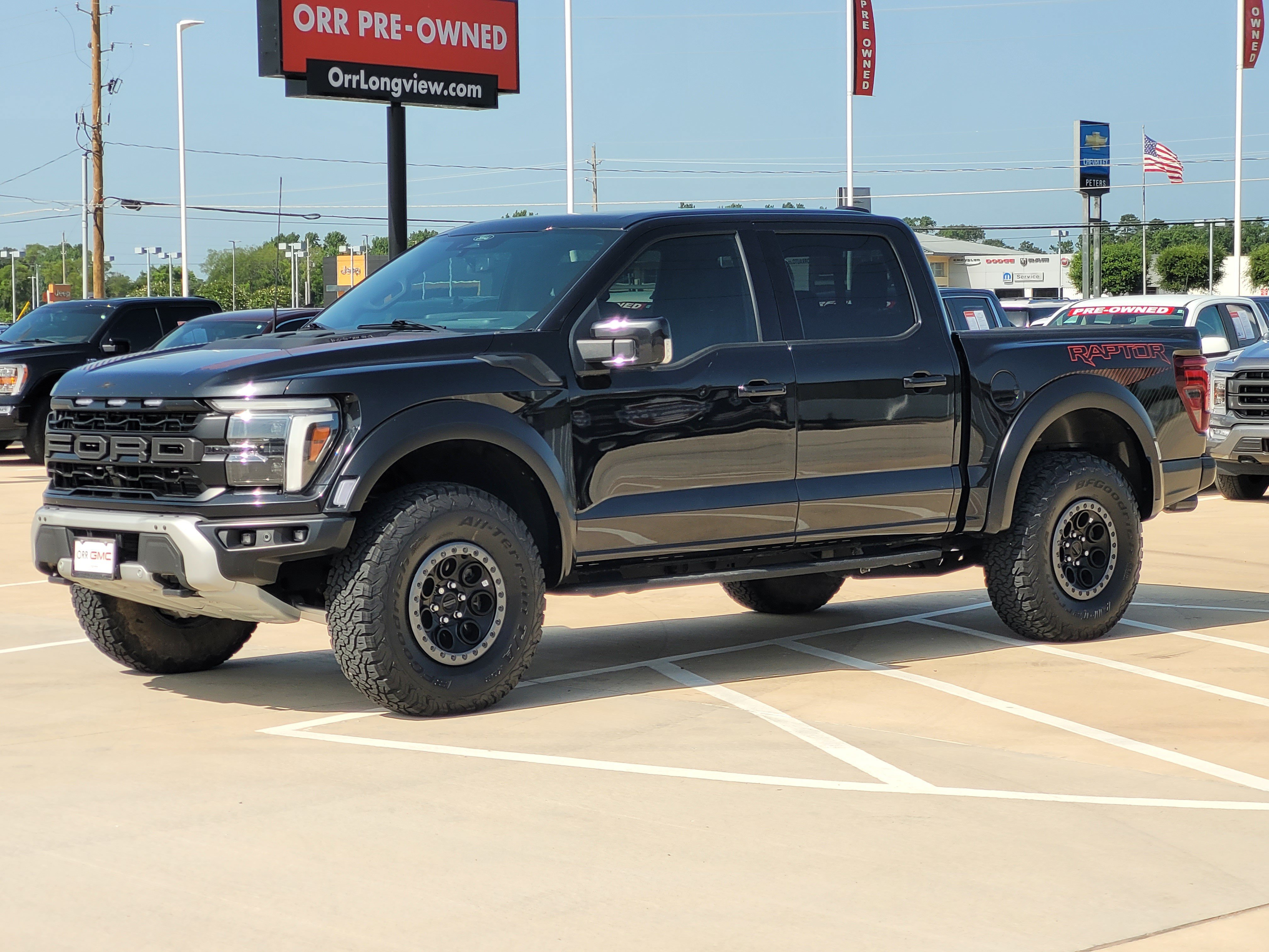 Used 2025 Ford F150 Raptor AWD/4WD image 3