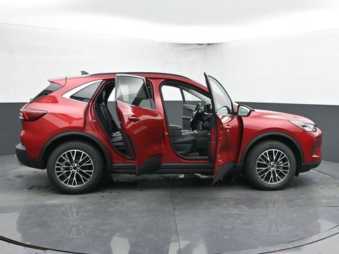 New 2026 Ford Escape SE image 61