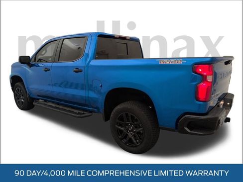 Used 2025 Chevrolet Silverado 1500 LT Trail Boss w/ Convenience Package II image 10