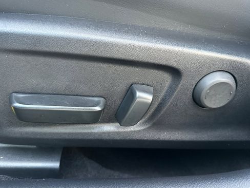 Used 2024 Lexus IS 500 image 14