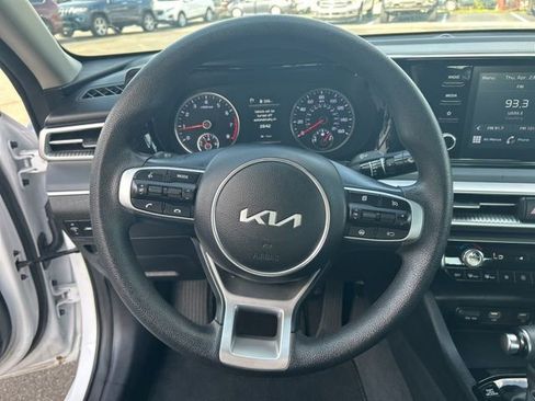 Used 2023 Kia K5 LXS FWD image 13