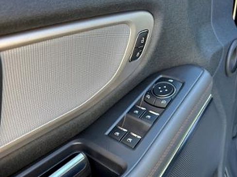 New 2025 Ford Expedition Max Active image 16