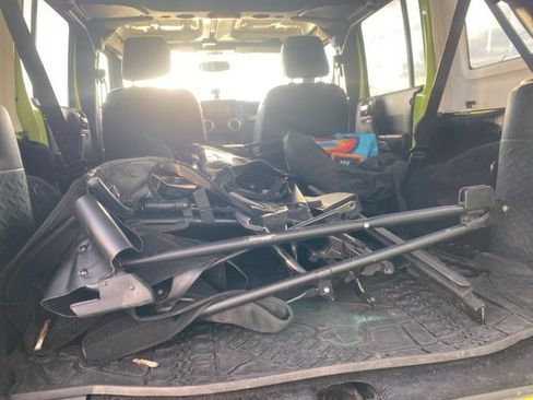 Used 2016 Jeep Wrangler Unlimited Sahara w/ Max Tow Package image 4