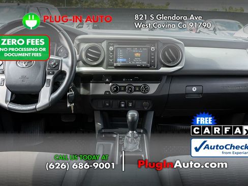 Used 2018 Toyota Tacoma SR5 RWD image 14