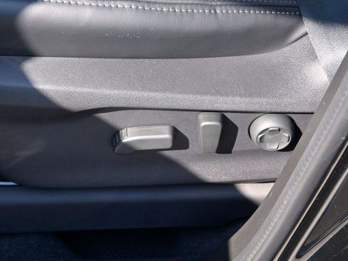 New 2025 Subaru Ascent Touring image 23