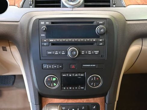 Used 2012 Buick Enclave Leather AWD/4WD image 5