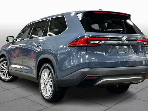 Used 2024 Toyota Grand Highlander Platinum image 11