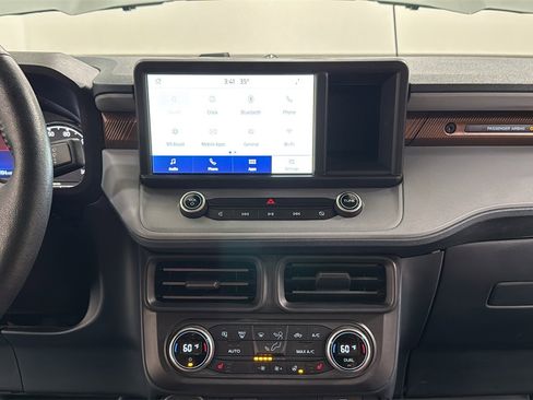 Used 2022 Ford Maverick Lariat w/ Lariat Luxury Package image 10