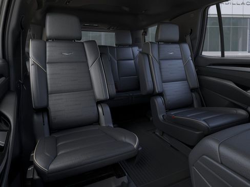 New 2026 Cadillac Escalade Luxury image 17