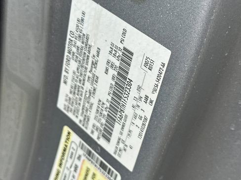 Used 2015 Ford Mustang Premium image 32