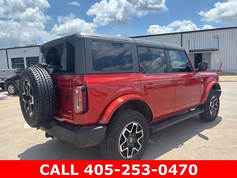 Used 2023 Ford Bronco Outer Banks AWD/4WD image 17