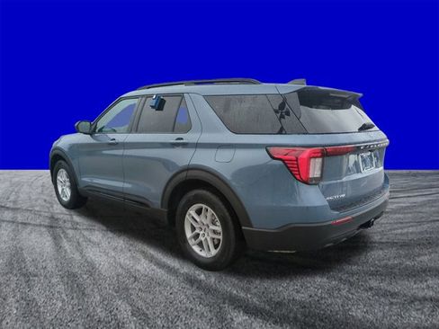 New 2026 Ford Explorer Active RWD image 6