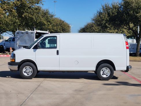 New 2024 Chevrolet Express 2500 w/ Driver Convenience Package image 11