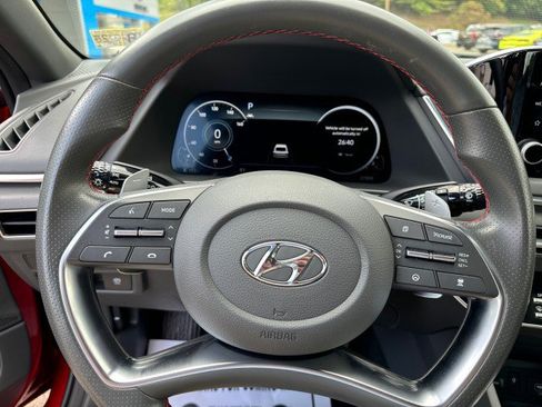 Used 2021 Hyundai Sonata SEL Plus w/ Preferred Accessory Package image 13