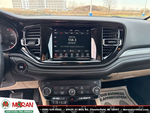 Used 2021 Dodge Durango SXT image 16