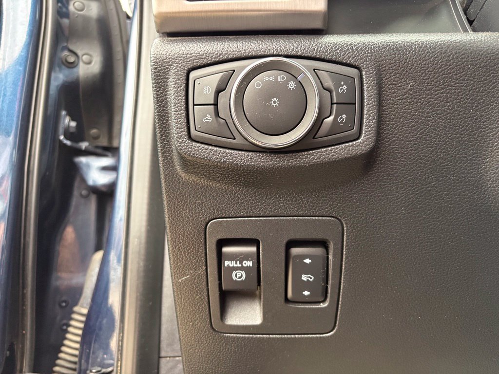 Used 2020 Ford F150 Platinum AWD/4WD image 12