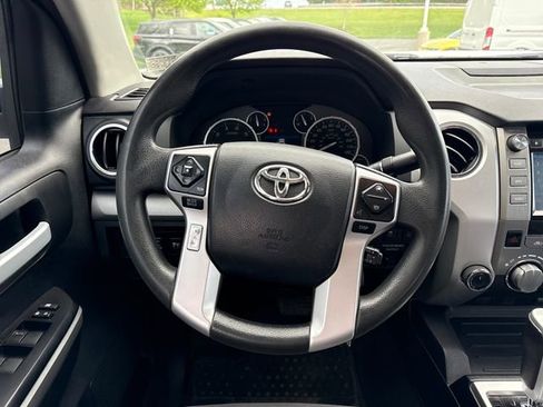 Used 2016 Toyota Tundra SR5 w/ TRD Off Road Package image 20