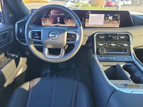 New 2025 Nissan Armada SL w/ Captain's Chari Seat Package image 10