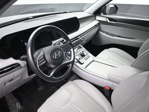 Used 2024 Hyundai Palisade SEL FWD image 19