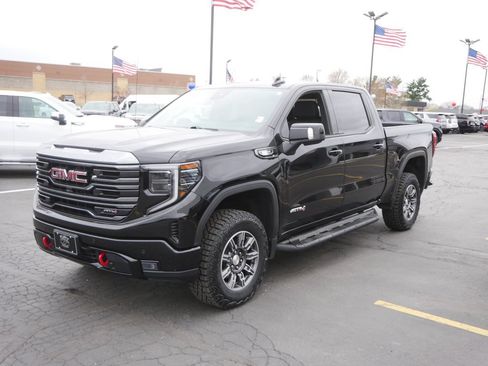 Used 2024 GMC Sierra 1500 AT4 AWD/4WD image 7