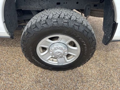Used 2022 RAM 2500 Tradesman AWD/4WD image 10