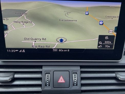 Used 2019 Audi Q5 2.0T Premium Plus w/ Premium Plus Package image 16