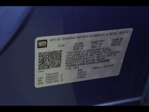 Used 2025 Chevrolet Equinox LT FWD image 29