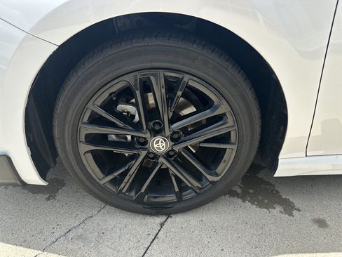 Used 2026 Toyota Camry SE FWD image 33