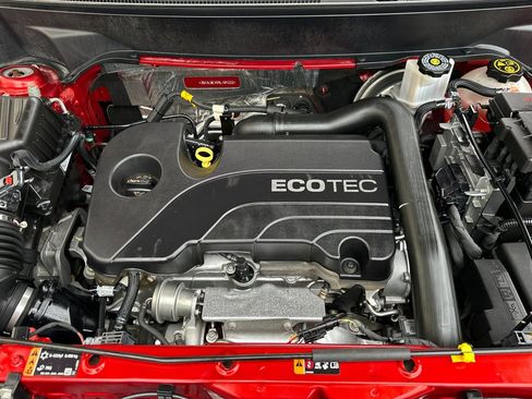 Certified 2022 GMC Terrain SLE w/ LPO, Cargo Package image 24