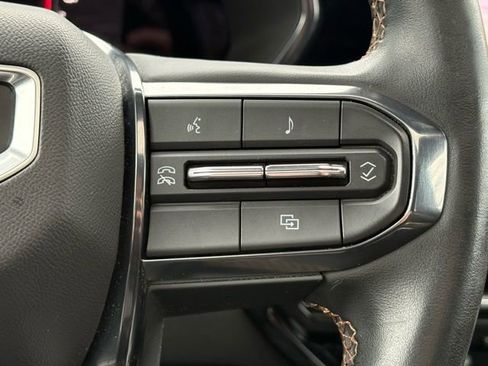 Used 2023 GMC Canyon AT4 w/ Canyon Safety Plus Package image 18