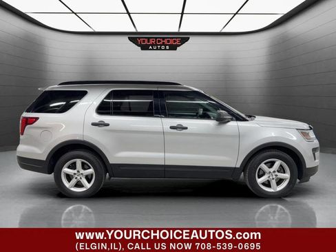 Used 2018 Ford Explorer FWD image 6