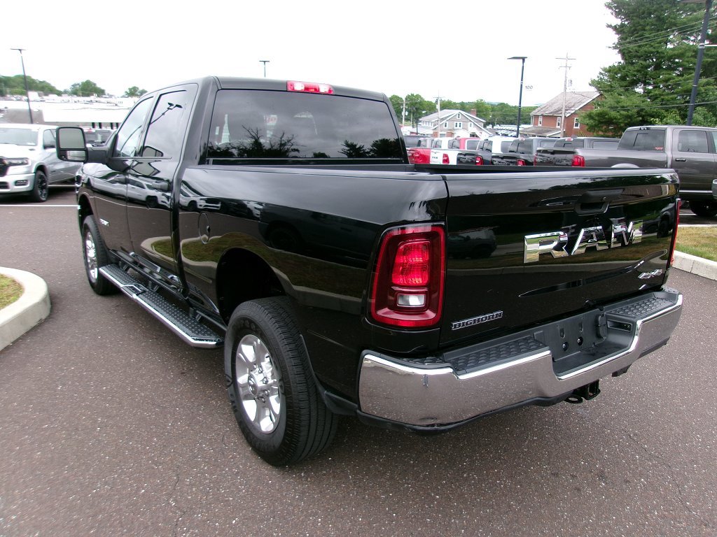 Certified 2025 RAM 2500 Big Horn AWD/4WD image 4