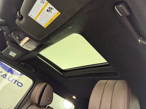 Used 2023 Mercedes-Benz G 550 image 22